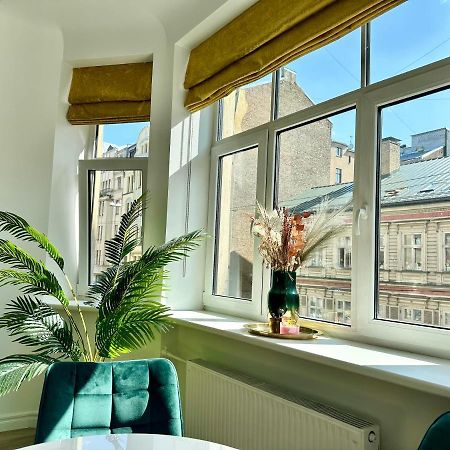 Gertrude'S Heart Apartment Riga Exterior photo