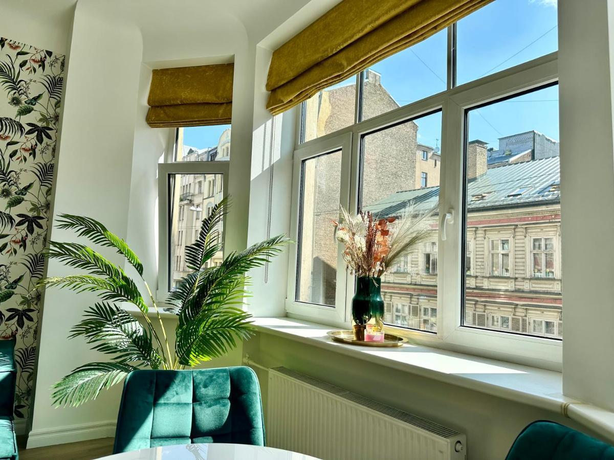 Gertrude'S Heart Apartment Riga Exterior photo